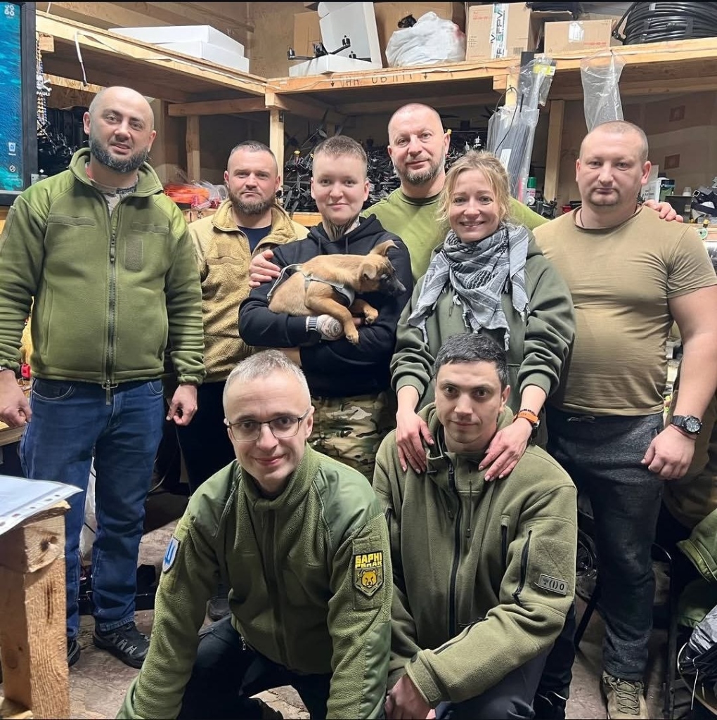 Микола Михайлюк з побратимами